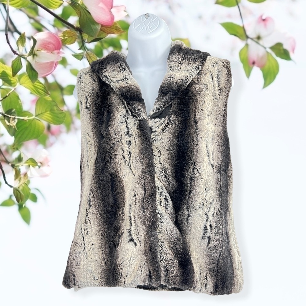 Roam Reversible Faux Fur Vest